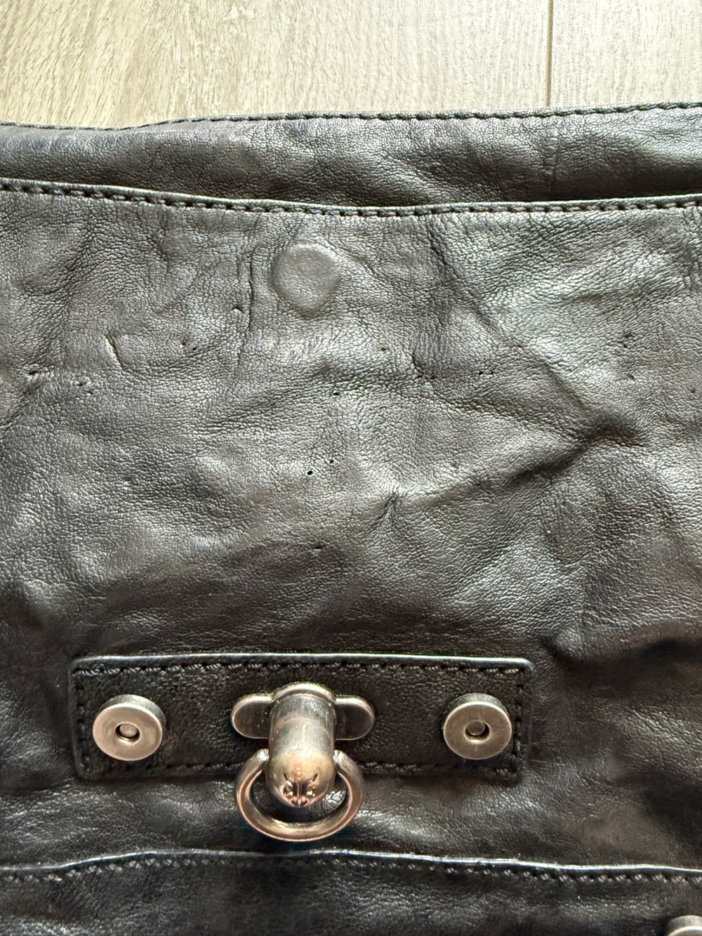 Frye Cameron Large Studded Satchel in black leather - Picture 6 of 13